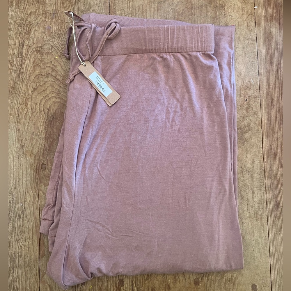 SKIMS Sleep Pant (tags)